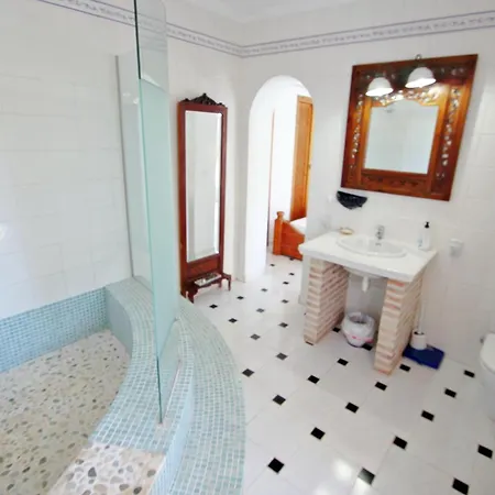 Tanja - Modern, Well-equipped With Private Pool In Costa Blanca Бениса